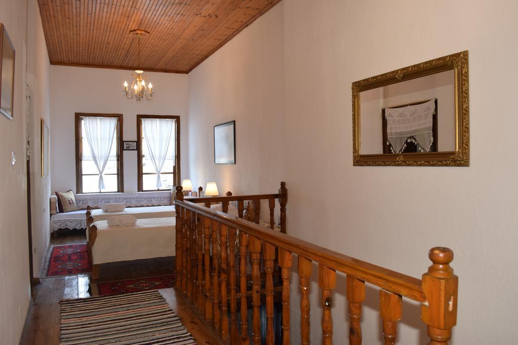Hotel Gjirokastra Exteriör bild